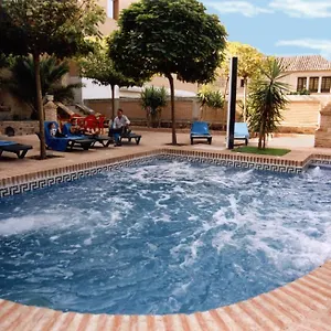 https://hostal-descalzos.besthotelstoledo.com